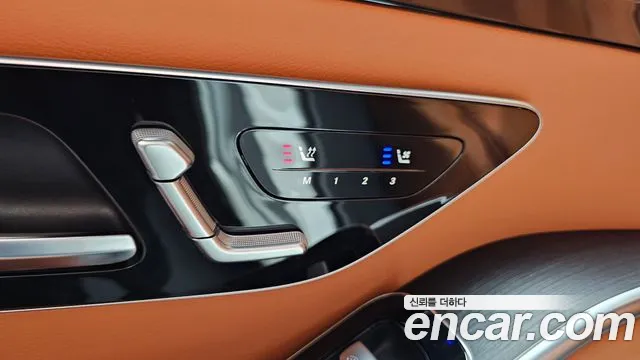 Mercedes-Benz S-Class — Фото автомобиля 26