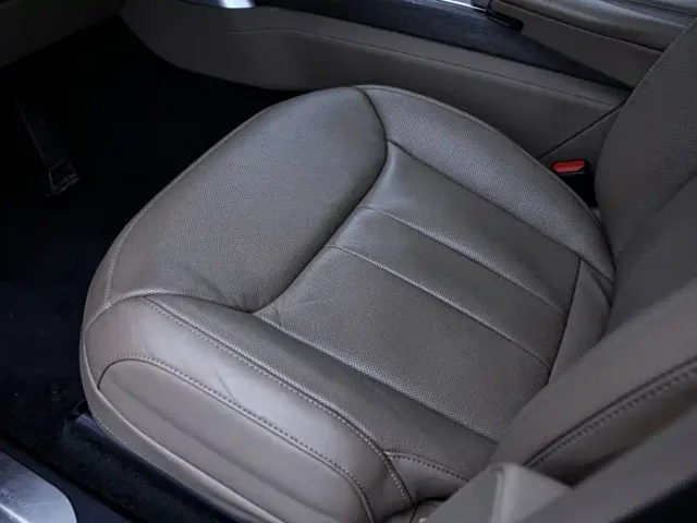 Land Rover Range Rover — Фото автомобиля 16