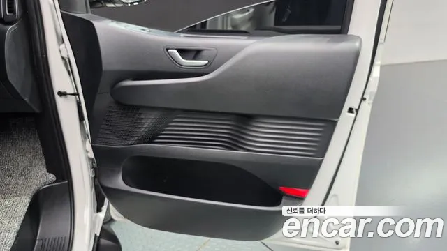 Hyundai Staria Staria — Фото автомобиля 25