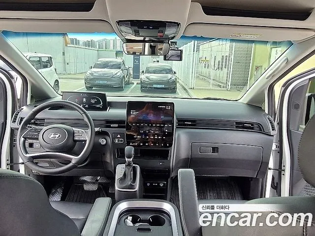Hyundai Staria — Фото автомобиля 7