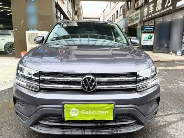Volkswagen Tharu — Фото автомобиля 2