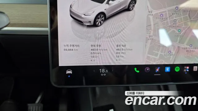 Tesla Model Y — Фото автомобиля 6