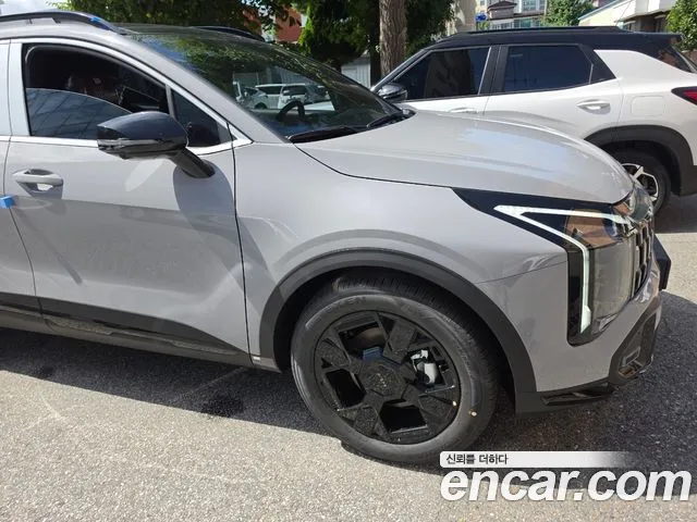 Kia Sportage Бензин 1.6 турбо 2WD — Фото автомобиля 16