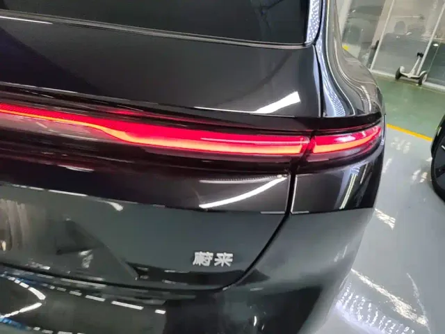 Nio ET5 Touring — Фото автомобиля 7