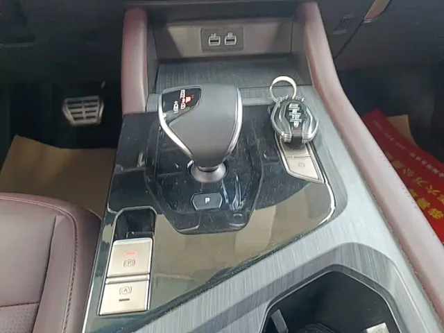 Jetour X90 Plus — Фото автомобиля 13
