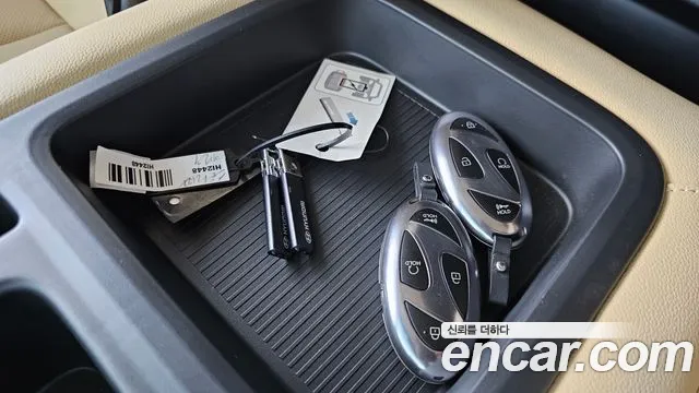 Hyundai Staria Staria — Фото автомобиля 15