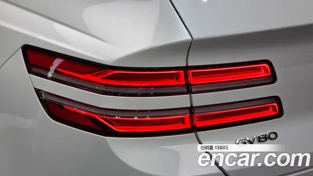 Genesis GV80 — Фото автомобиля 8