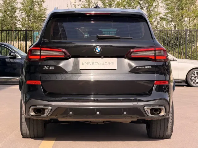 BMW X5 — Фото автомобиля 6