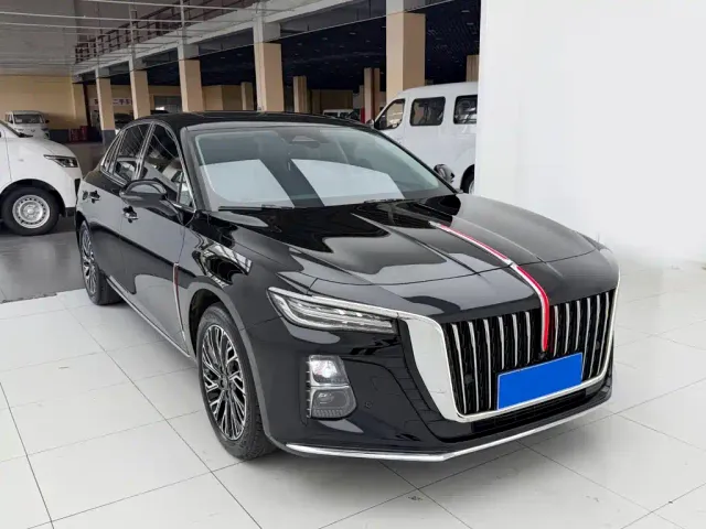 Hongqi H5 — Фото автомобиля 3