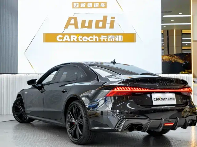 Audi A7L — Фото автомобиля 6