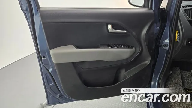 Kia RAY Новый Kia Ray Signature — Фото автомобиля 24