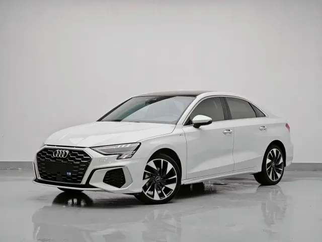 Фотография автомобиля — Audi A3