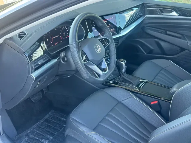 Volkswagen Passat — Фото автомобиля 5