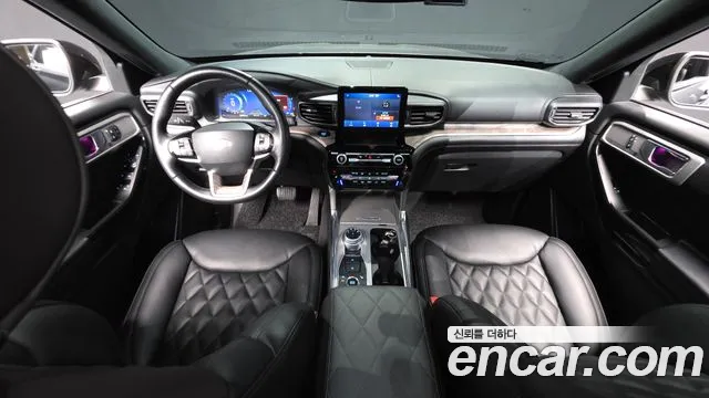 Ford Explorer Explorer 6 поколение 3.0 Platinum 4WD — Фото автомобиля 7