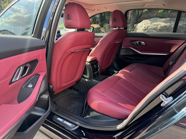 BMW 3 Series — Фото автомобиля 9