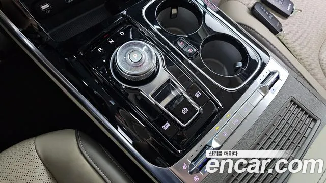 Kia Carnival 4th Gen — Фото автомобиля 12