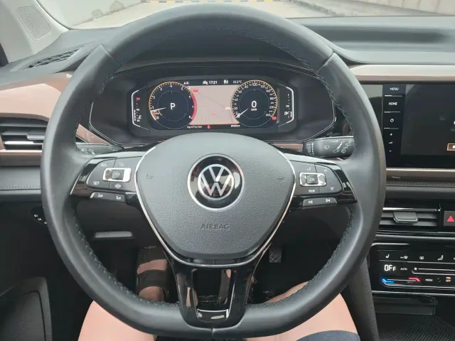 Volkswagen Tharu — Фото автомобиля 12