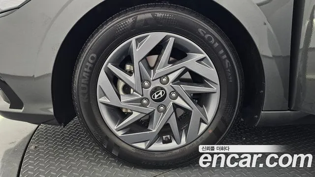 Hyundai AVANTE Новый Avante (CN7) — Фото автомобиля 5