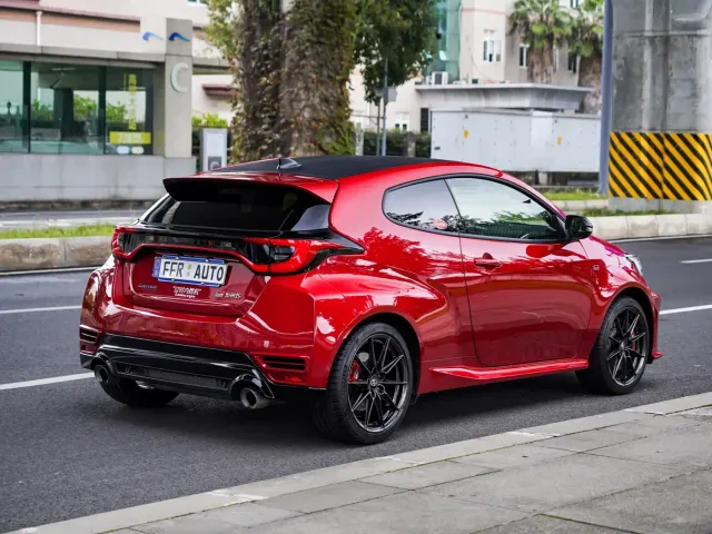 Toyota GR YARIS — Фото автомобиля 20