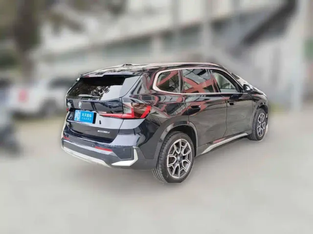 BMW X1 — Фото автомобиля 2