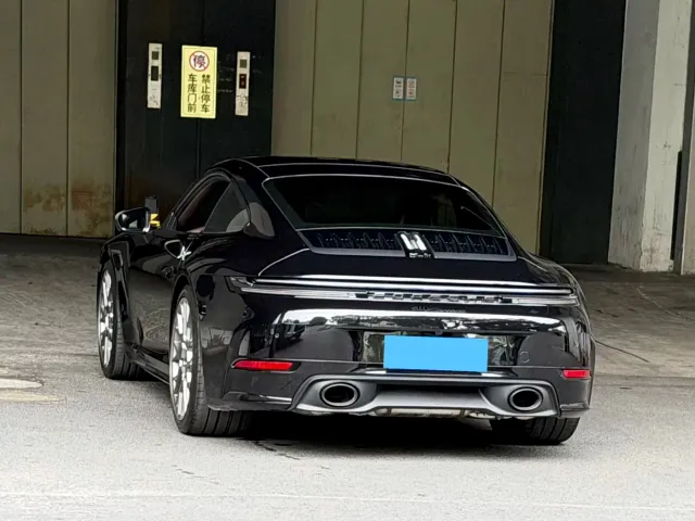 Porsche 911 — Фото автомобиля 8