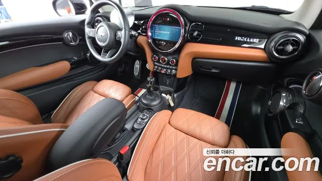 Mini Cooper — Фото автомобиля 7