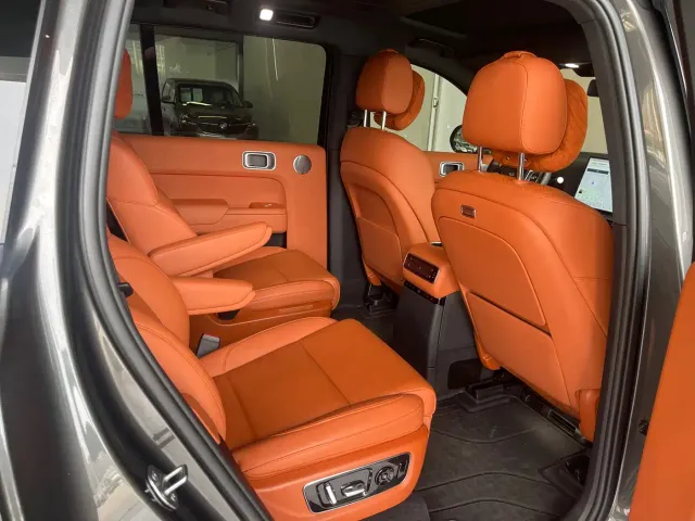 Li Auto L9 — Фото автомобиля 26