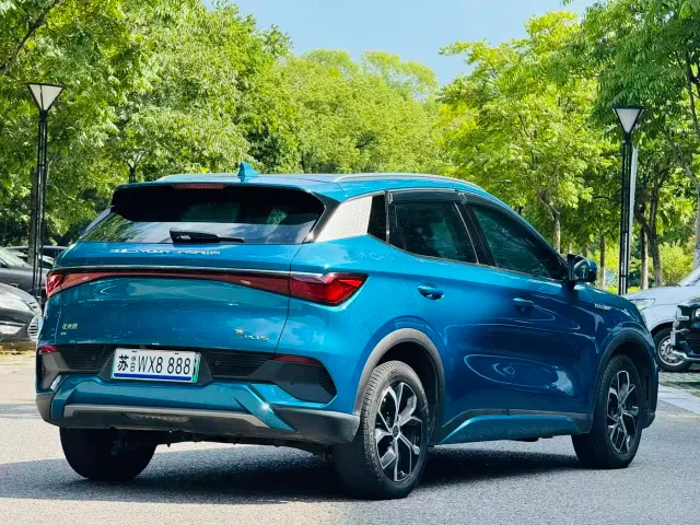 BYD Yuan PLUS — Фото автомобиля 4