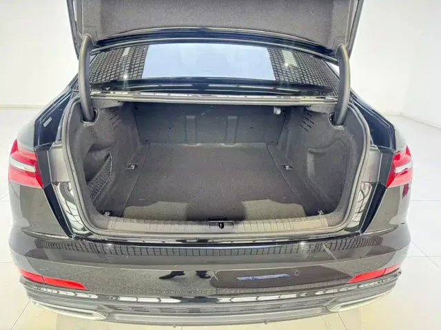Audi A6L — Фото автомобиля 6