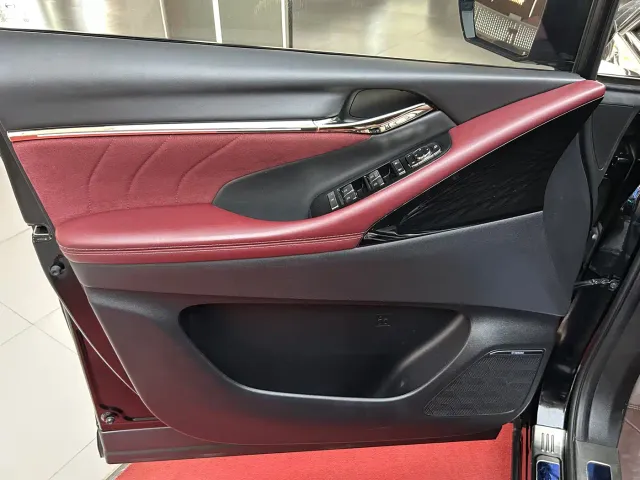 GAC Trumpchi M8 — Фото автомобиля 12