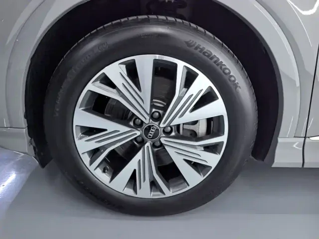 Audi Q4 e-tron — Фото автомобиля 22