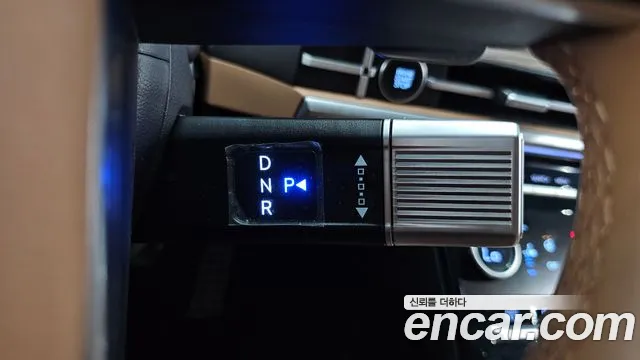 Hyundai Santa Fe MX5 — Фото автомобиля 12