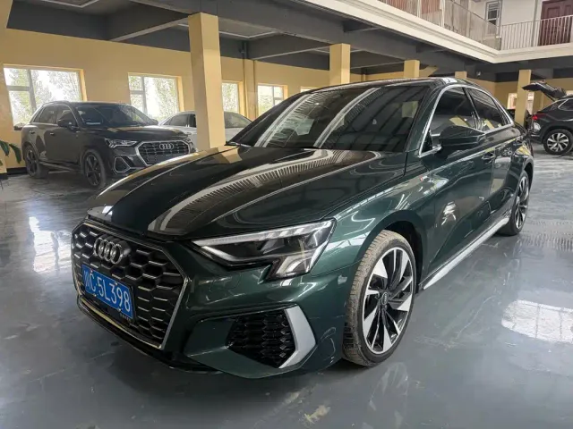 Фотография автомобиля — Audi A3