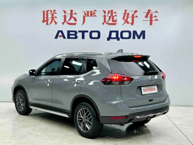 Nissan X-Trail — Фото автомобиля 4