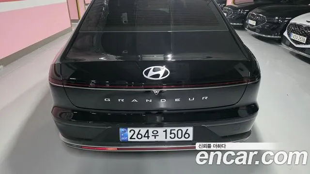 Hyundai Grandeur GN7 — Фото автомобиля 4