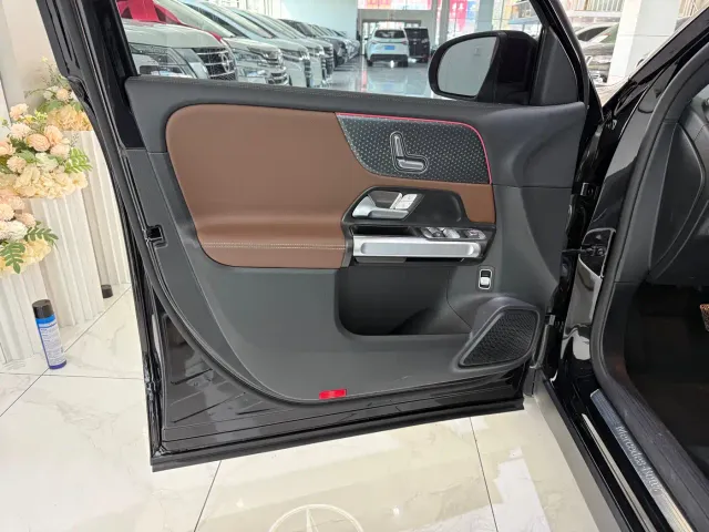 Mercedes-Benz GLB-Class — Фото автомобиля 4