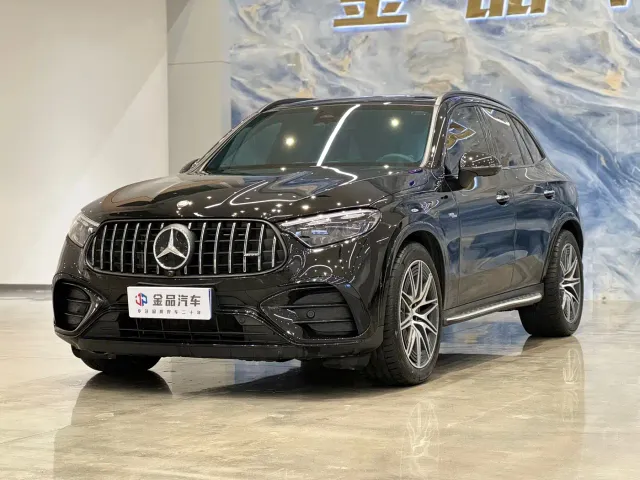 Фотография автомобиля — Mercedes-Benz GLC-Class AMG