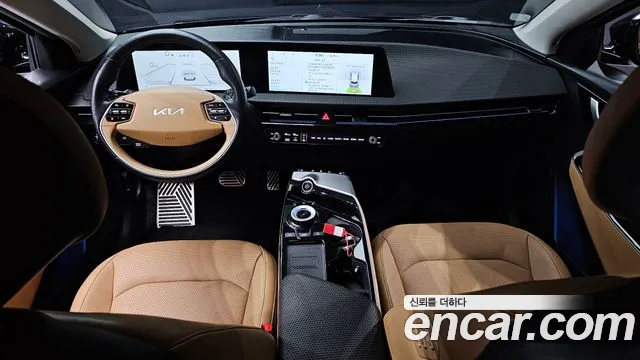 Kia EV6 — Фото автомобиля 9