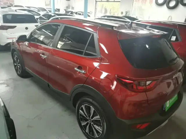 Kia KX1 — Фото автомобиля 4