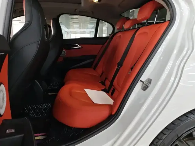 BMW 1 Series — Фото автомобиля 18