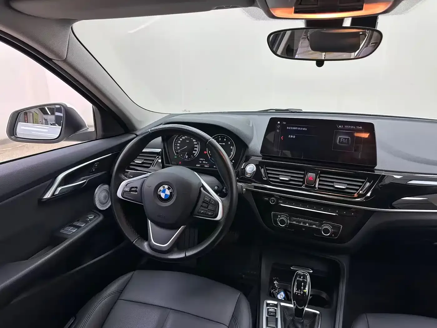 BMW BMW 1 Series 2022 120i M Sport — Фото автомобиля 20