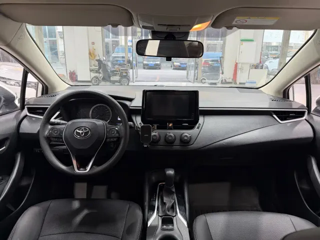 Toyota Corolla — Фото автомобиля 11