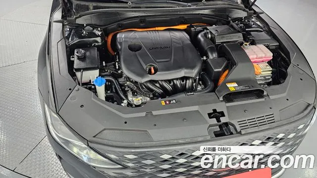 Hyundai Grandeur (New) Hybrid — Фото автомобиля 6