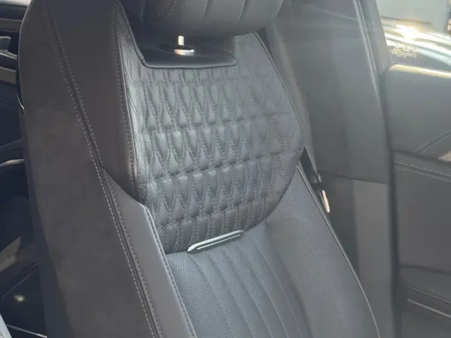 Hongqi H9 — Фото автомобиля 12
