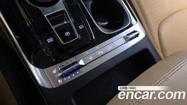 Kia Carnival 4th Gen — Фото автомобиля 23