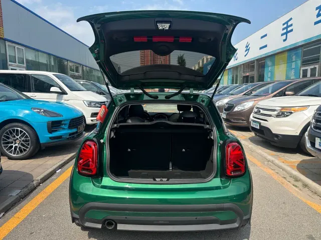 MINI Hatch — Фото автомобиля 7