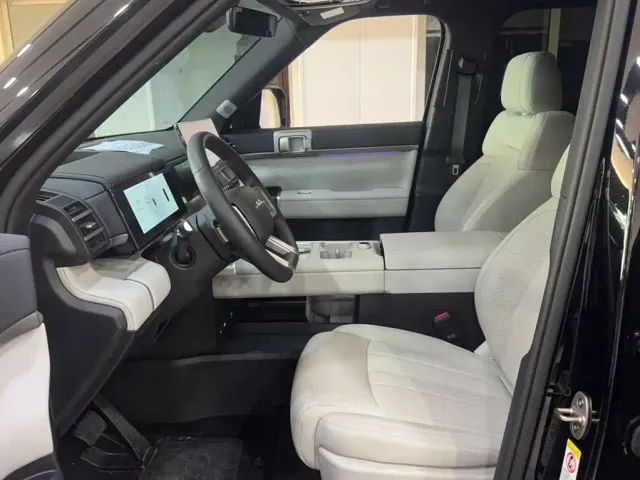 BYD FangChengBao Titanium 7 — Фото автомобиля 9