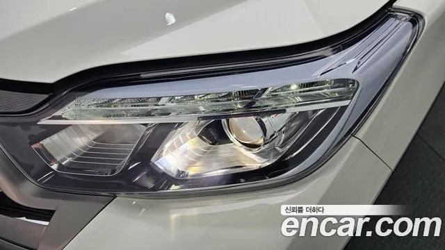 KG_Mobility_Ssangyong Rexton Новый Rexton Sport Khan Дизель 2.2 4WD — Фото автомобиля 22