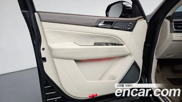 KG_Mobility_Ssangyong Rexton Rexton Arena Дизель 2.2 4WD — Фото автомобиля 22