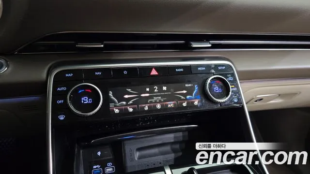 Genesis GV80 2.5T Бензин AWD — Фото автомобиля 30